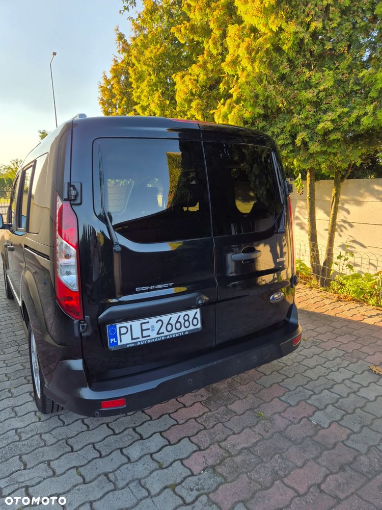 Ford Tourneo Connect - 16