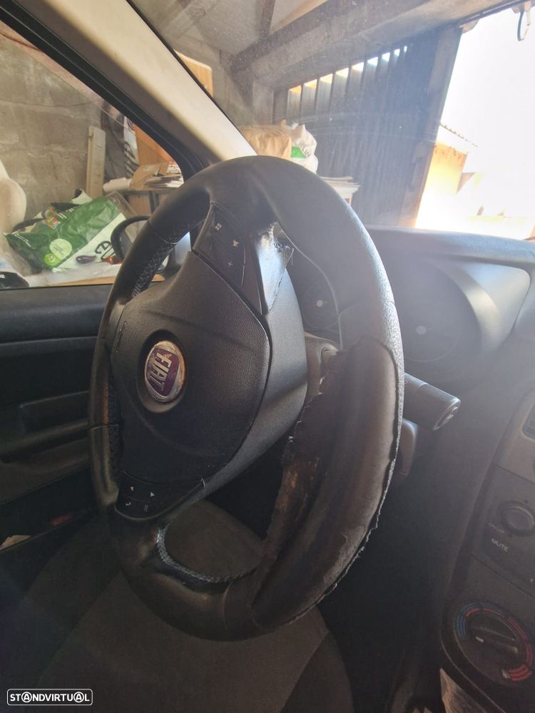 Fiat Grande Punto 1.3 M-Jet Dynamic - 8