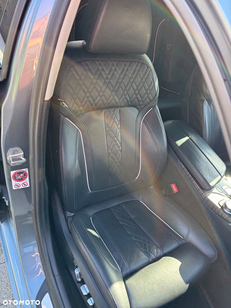 BMW Seria 5 530d xDrive Luxury Line - 14