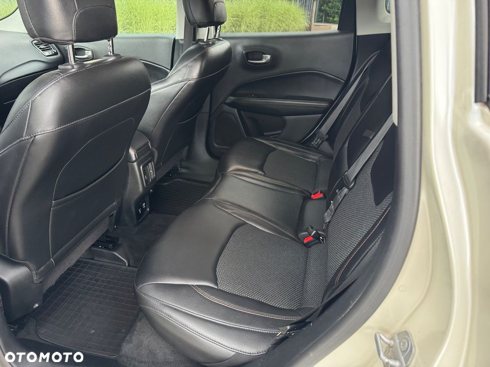 Jeep Compass 1.4 TMair Limited 4WD S&S - 25