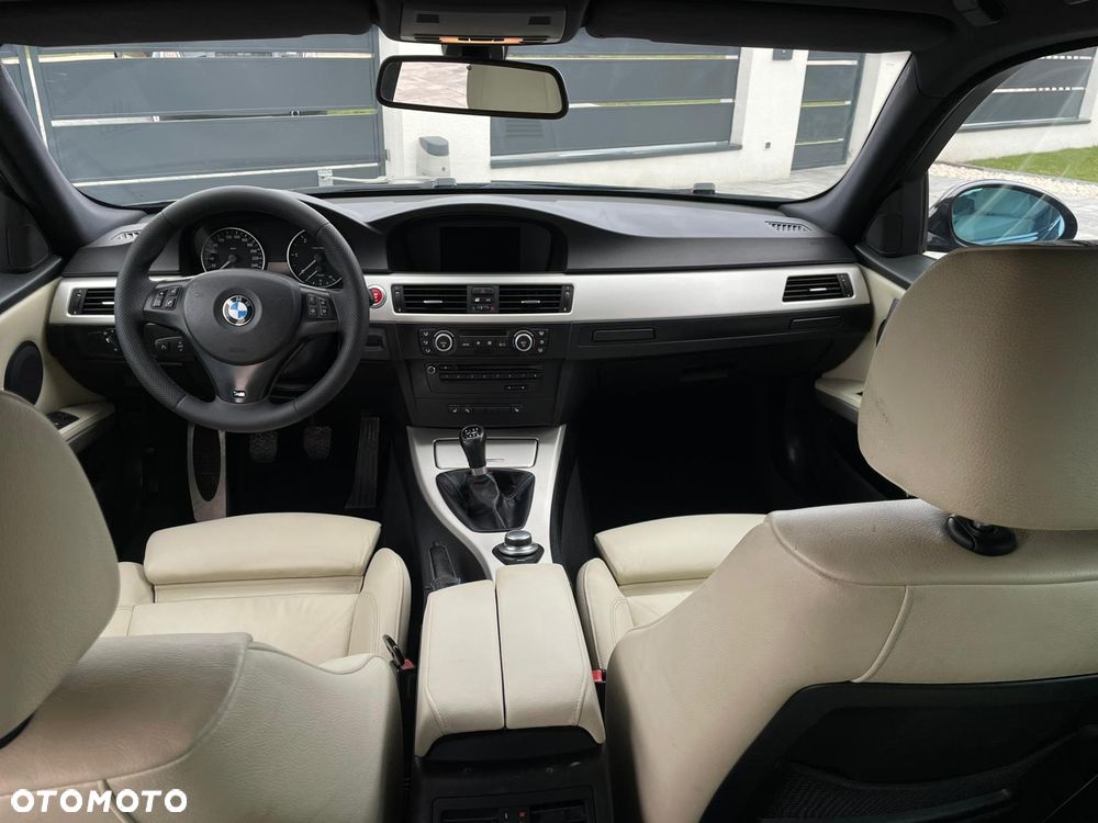 BMW Seria 3 320d DPF Blue Performance Edition Fleet Sport - 28