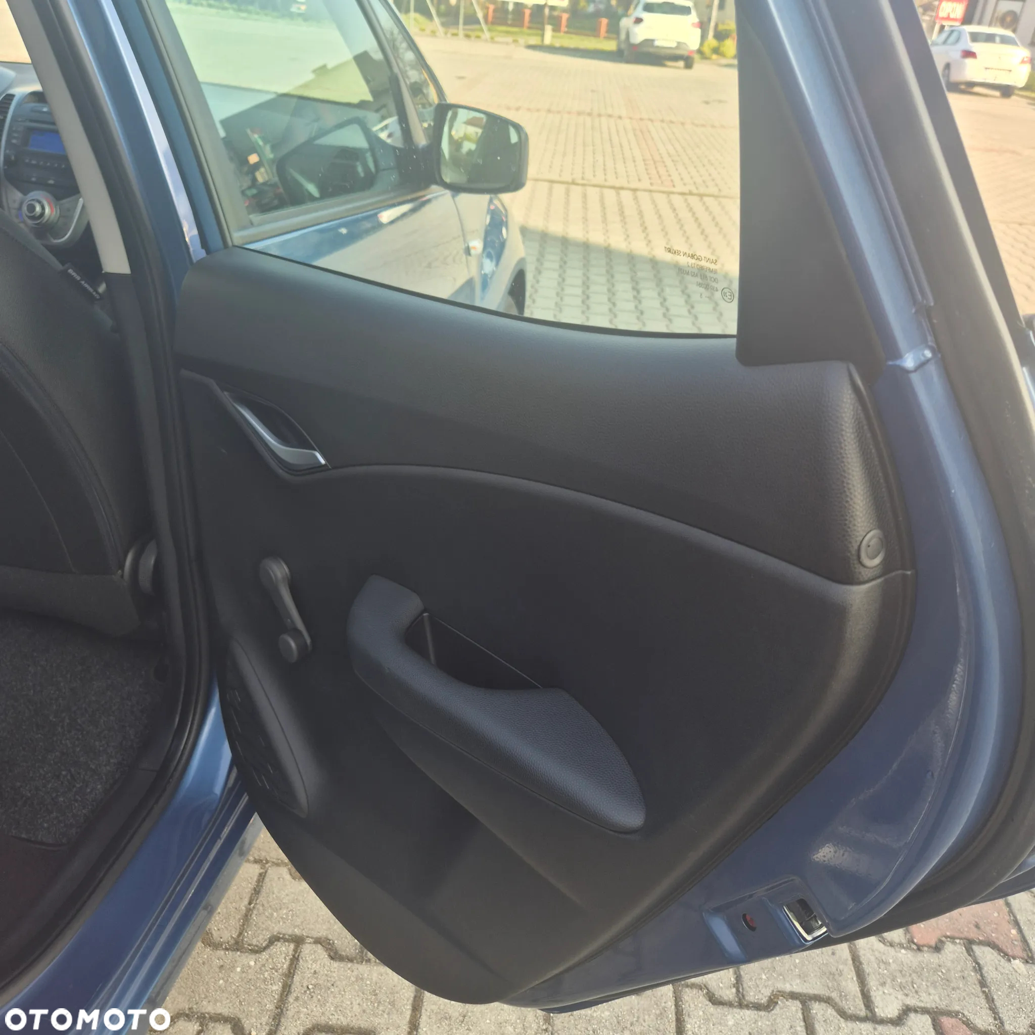 Hyundai ix20 - 17