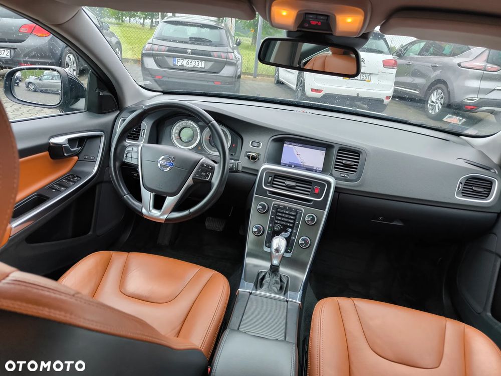 Volvo S60 - 12
