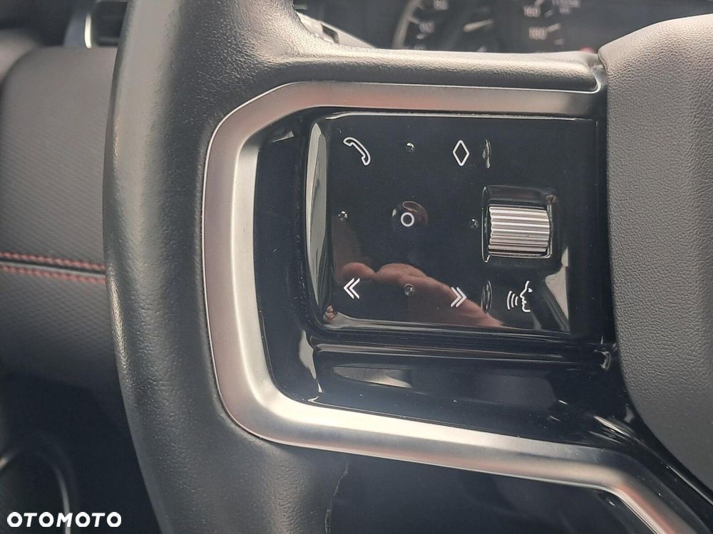 Land Rover Discovery Sport - 23