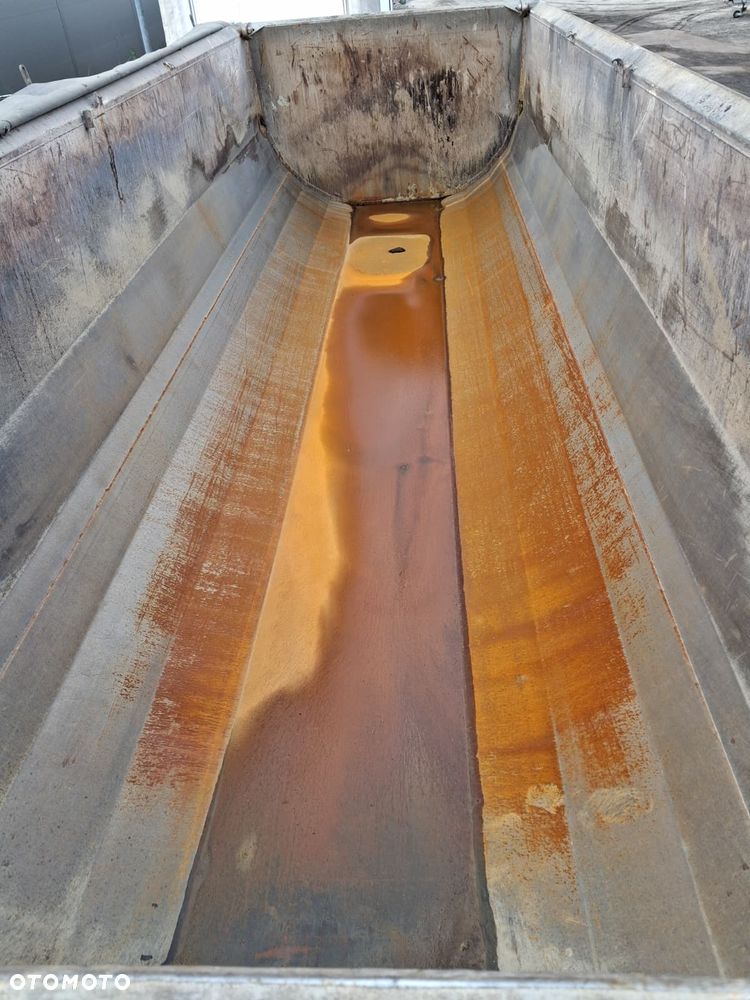 Reisch Stalowa wywrotka 25.6m3 HARDOX - 10