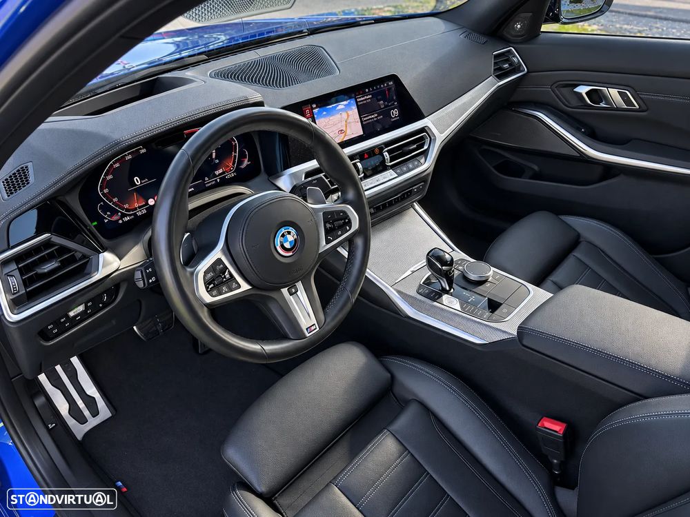BMW 330 i Pack M Auto - 11