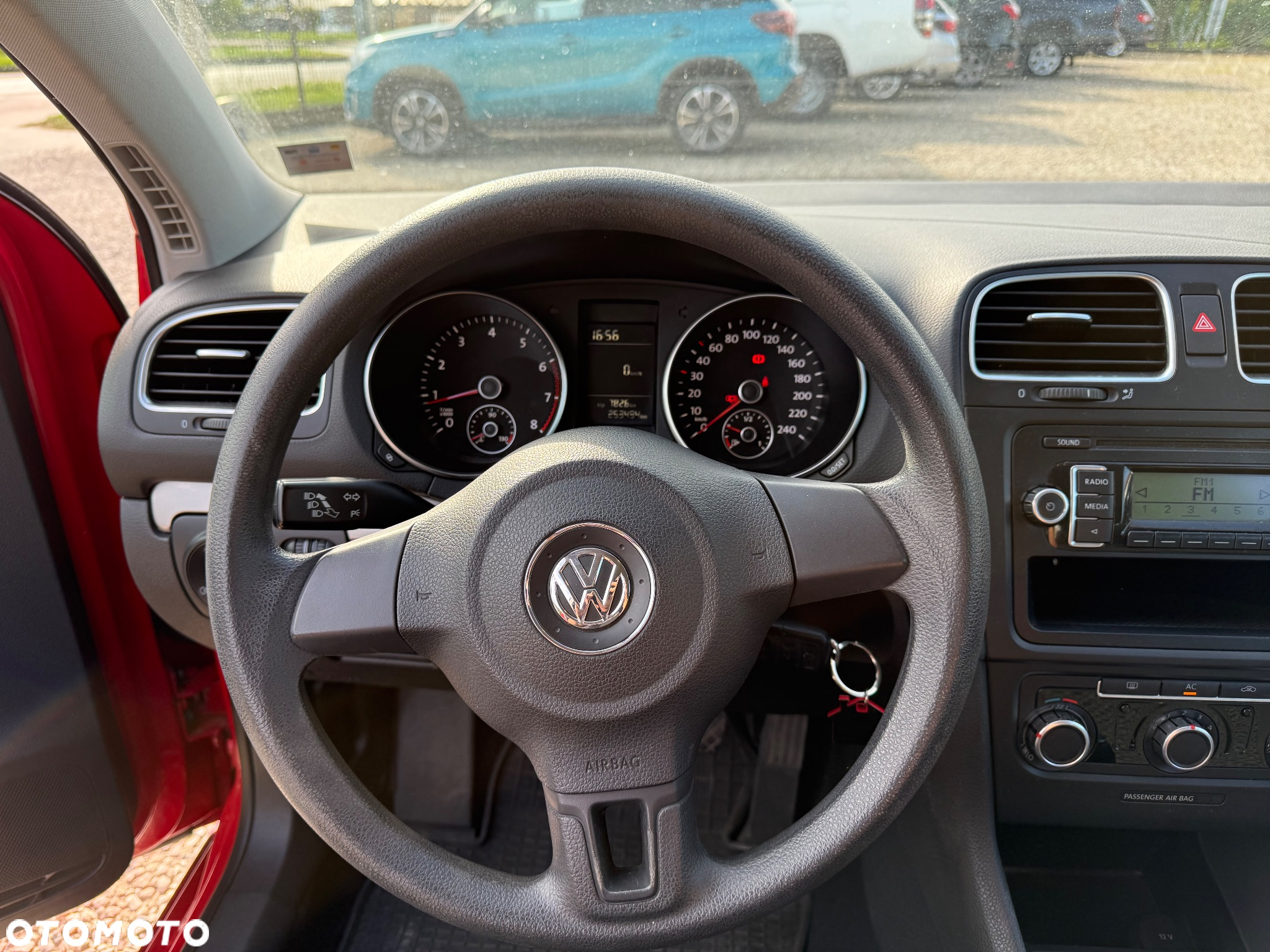Volkswagen Golf - 13