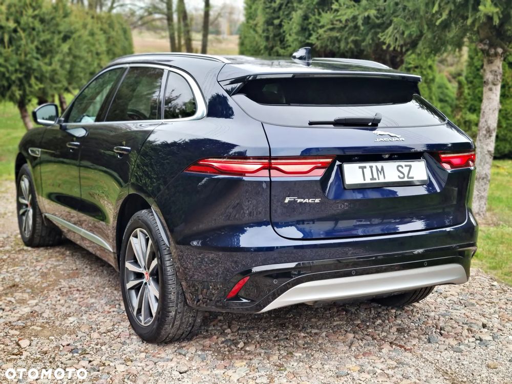 Jaguar F-Pace 2.0 D200 mHEV AWD R-Dynamic SE - 14