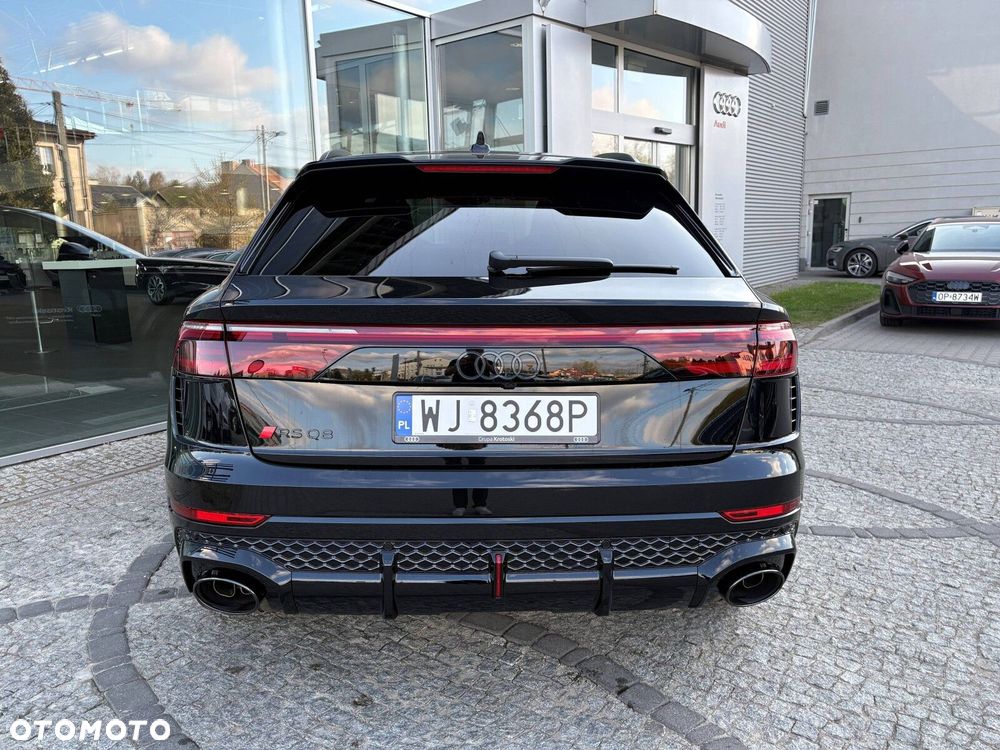 Audi RS Q8 - 6