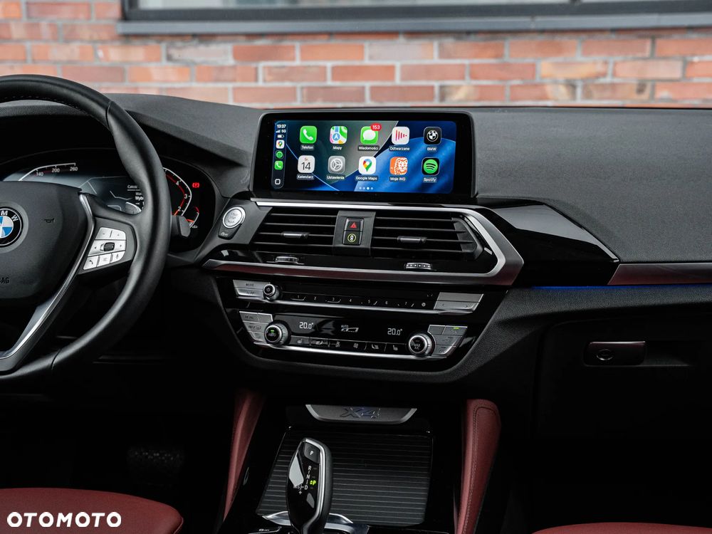 BMW X4 xDrive20i xLine sport - 32