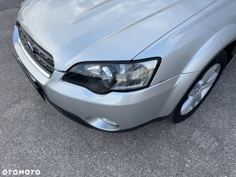 Subaru Outback Legacy 3.0RE NAV/NSE - 9