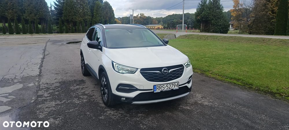 Opel Grandland X 1.5 D Start/Stop Color Line - 11