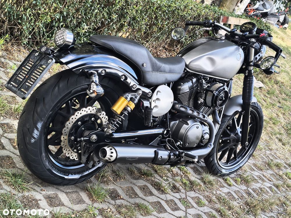 Yamaha XVS - 12