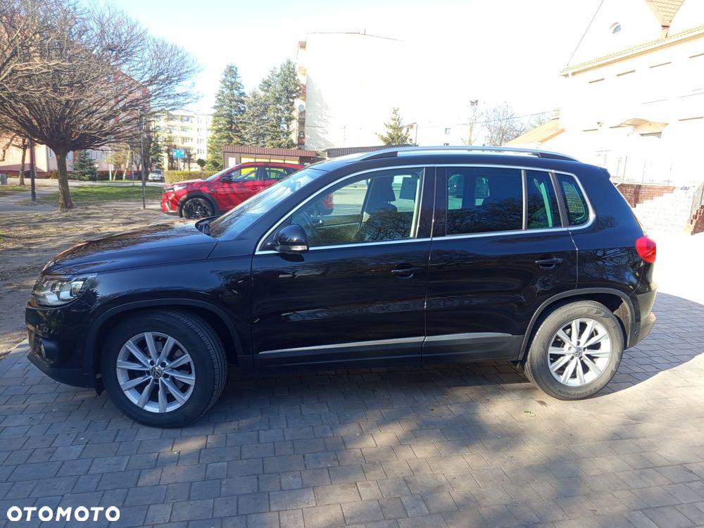 Volkswagen Tiguan - 2