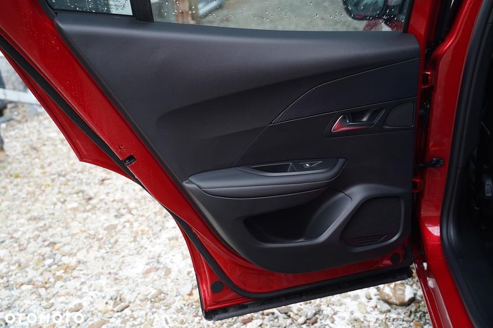 Peugeot 2008 PureTech 130 GT S&S EAT8 - 8