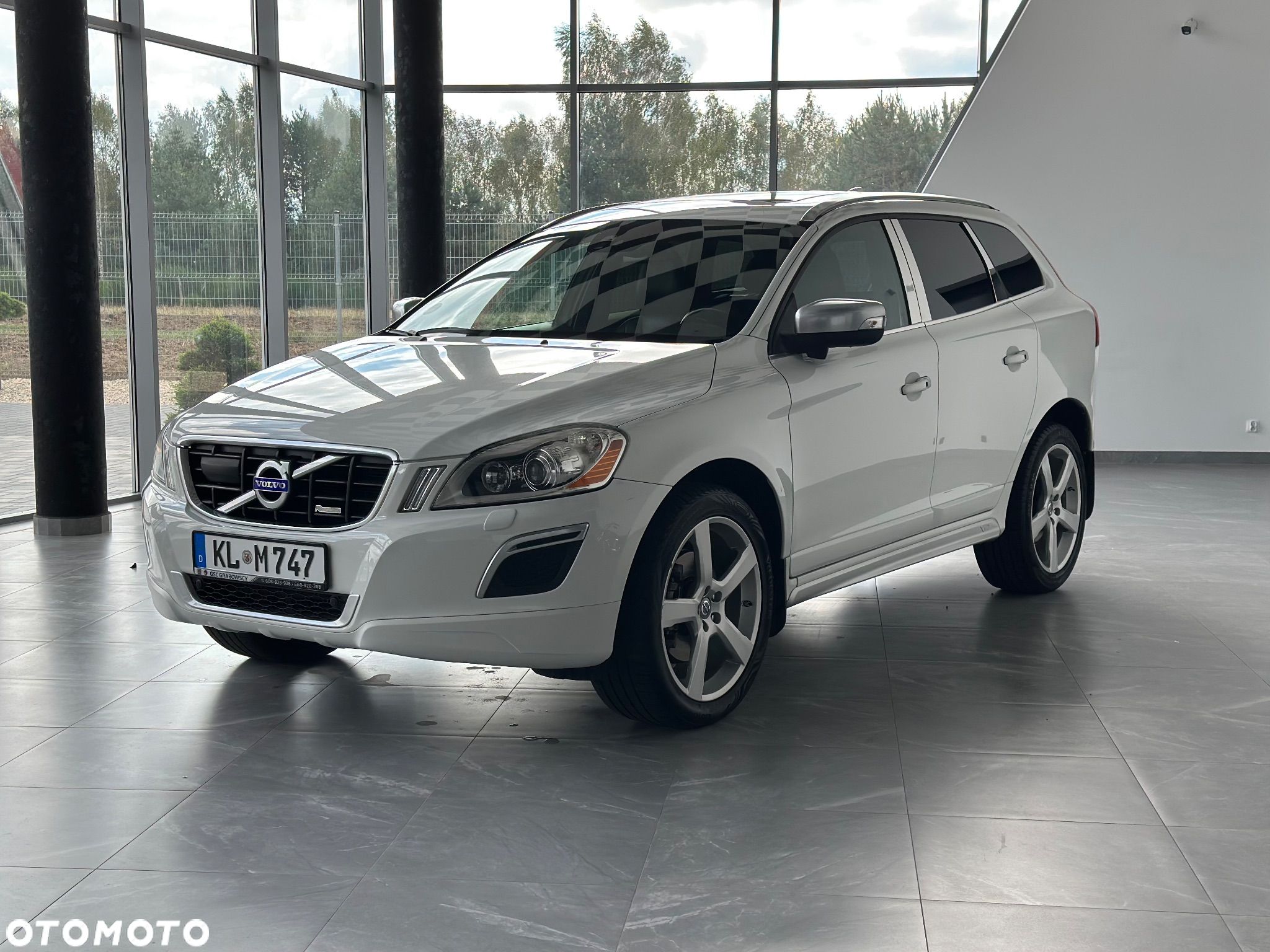 Volvo XC 60 T6 AWD R-Design - 1