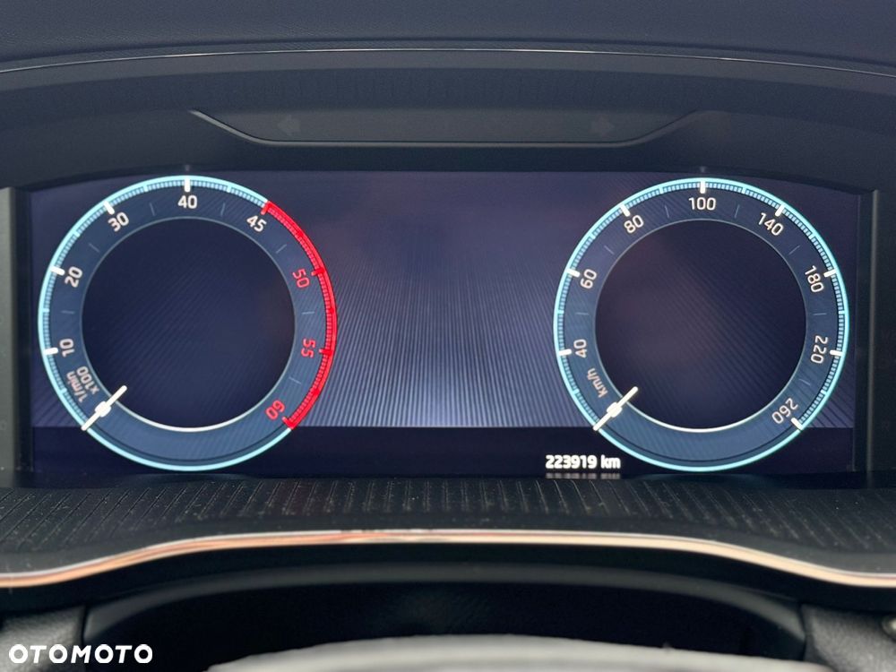 Skoda Octavia 2.0 TDI Edition - 16