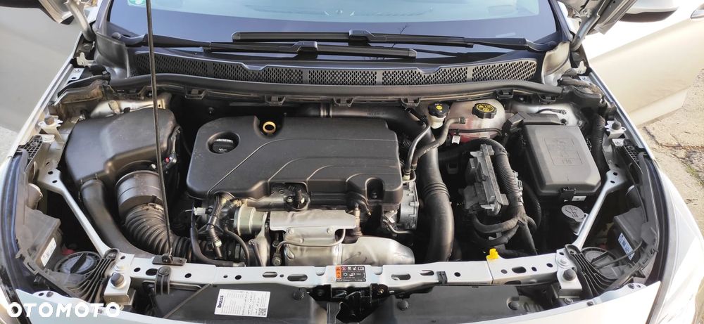 Opel Astra 1.4 T GPF Elite S&S - 26