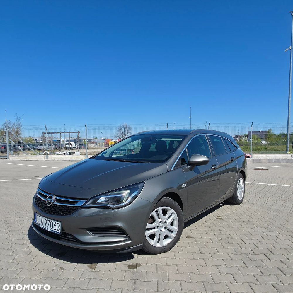 Opel Astra - 2