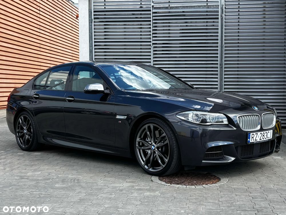 BMW Seria 5 M550d xDrive - 9