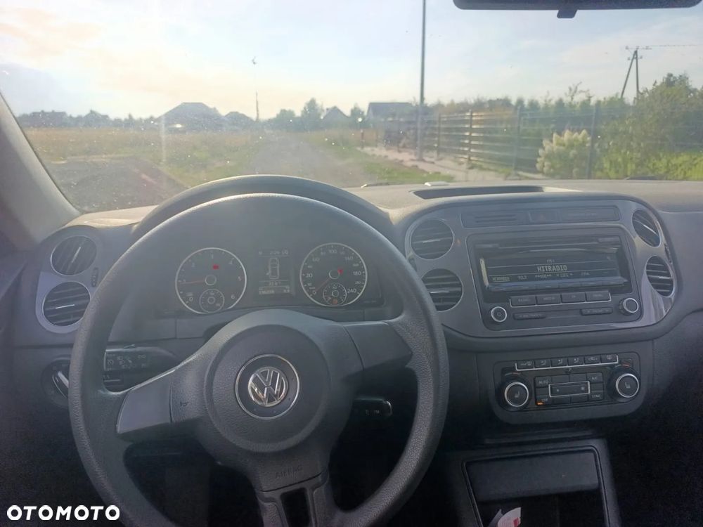 Volkswagen Tiguan - 10