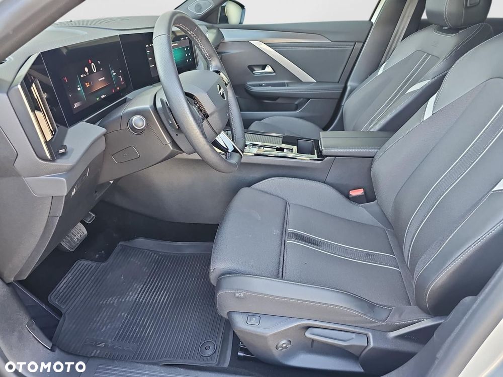Opel Astra 1.2 T GS S&S - 23