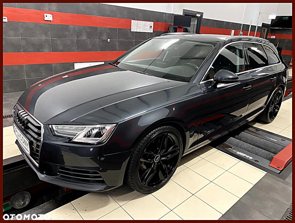 Audi A4 Avant 2.0 TDI Design - 1