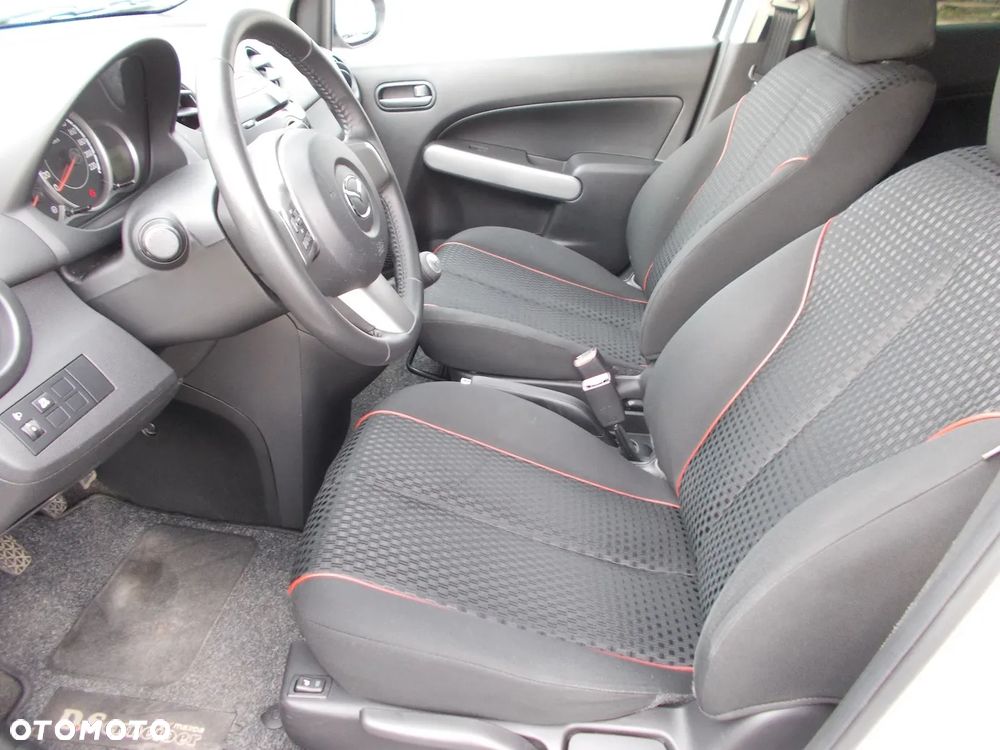 Mazda 2 1.3 MZR Active - 17