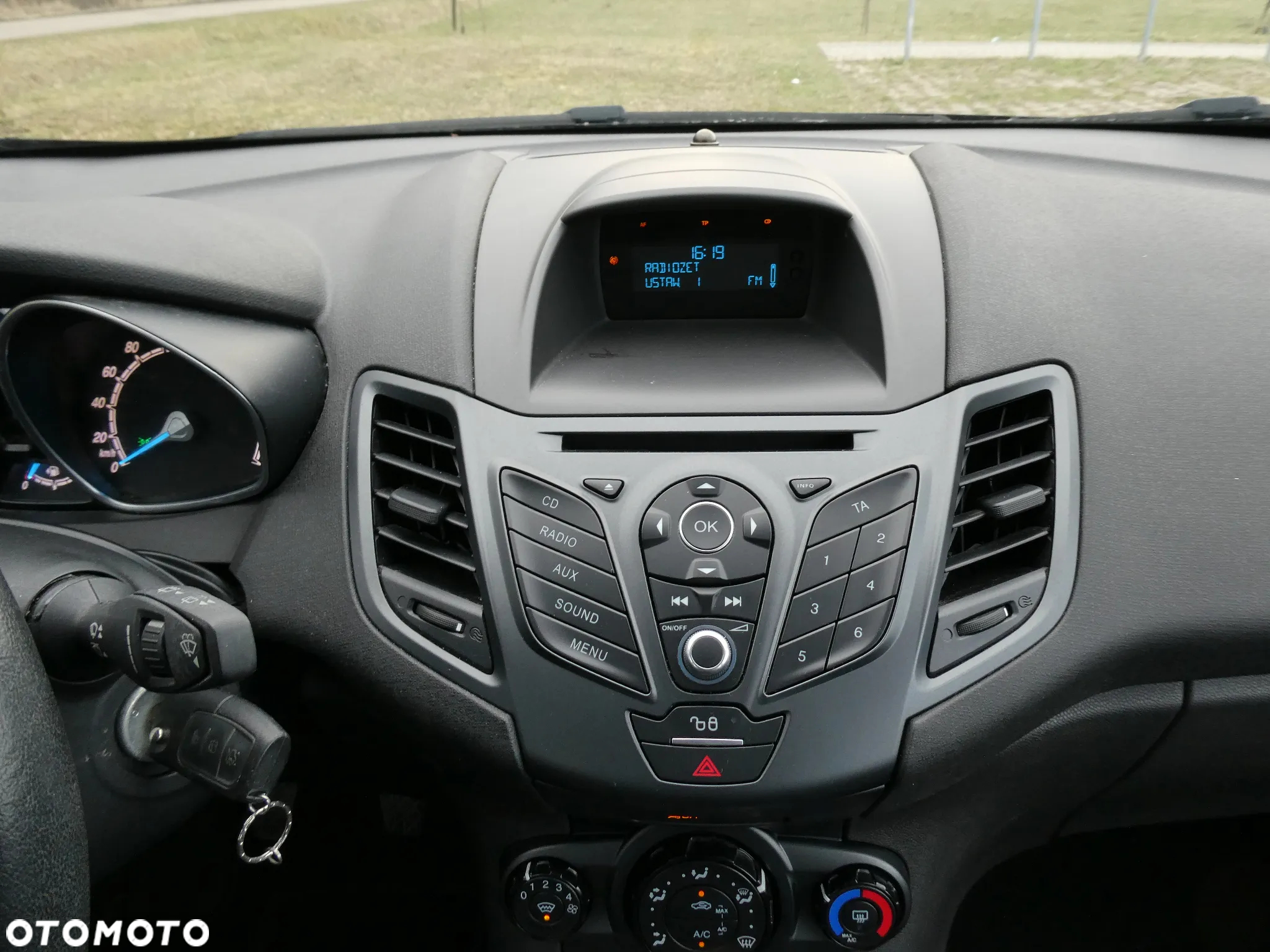 Ford Fiesta 1.25 SYNC Edition - 12