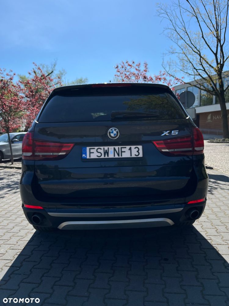 BMW X5 xDrive25d Sport-Aut - 4