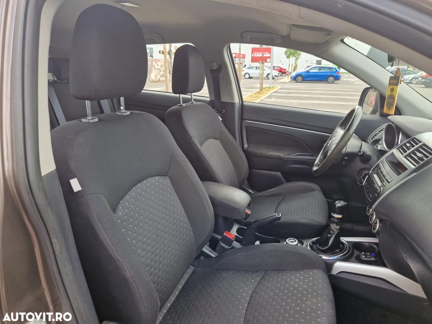 Mitsubishi ASX - 13