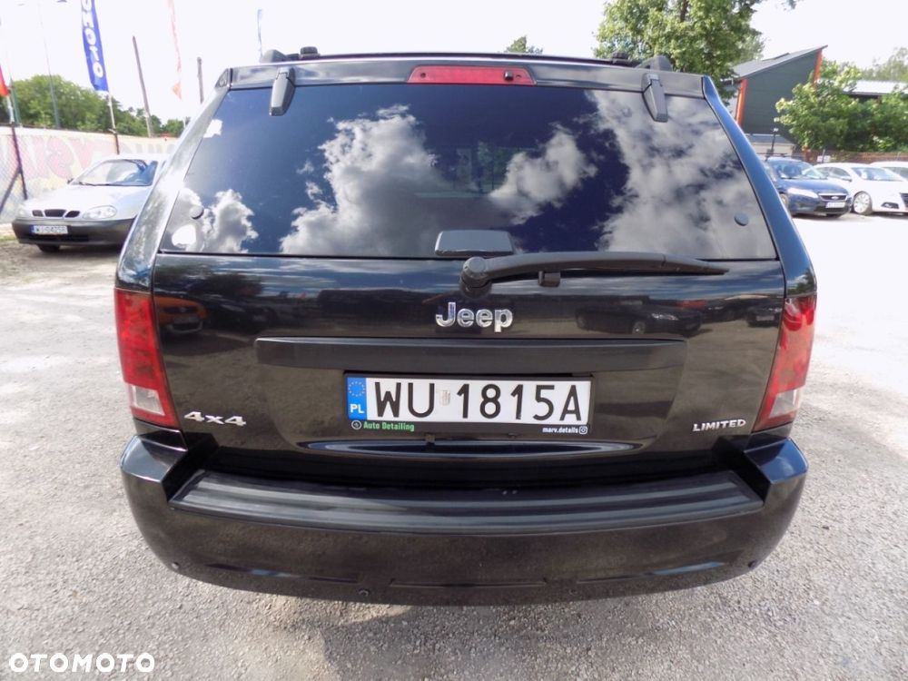 Jeep Grand Cherokee - 18