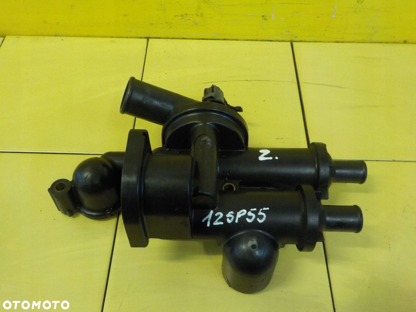 DODGE CALIBER AVENGER 2.0 B 16V 10r 156KM ECN obudowa termostatu 04884568AB - 1