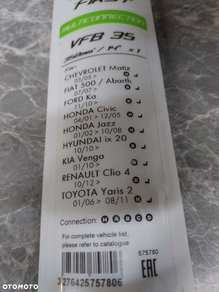 WYCIERACZKA PŁASKA FIRST MULTICONNECTION 350X1  ABARTH 500 / 595 / 695, 500C / 595C / 695C; CHEVROLET MATIZ, SPARK, TRAX; DAIHATSU CHARADE VIII, CUORE V, TERIOS, YRV; FIAT 500 10.93- - 4