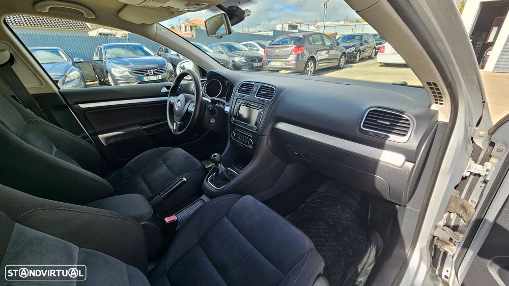 VW Golf Variant 1.6 TDi Highline - 27