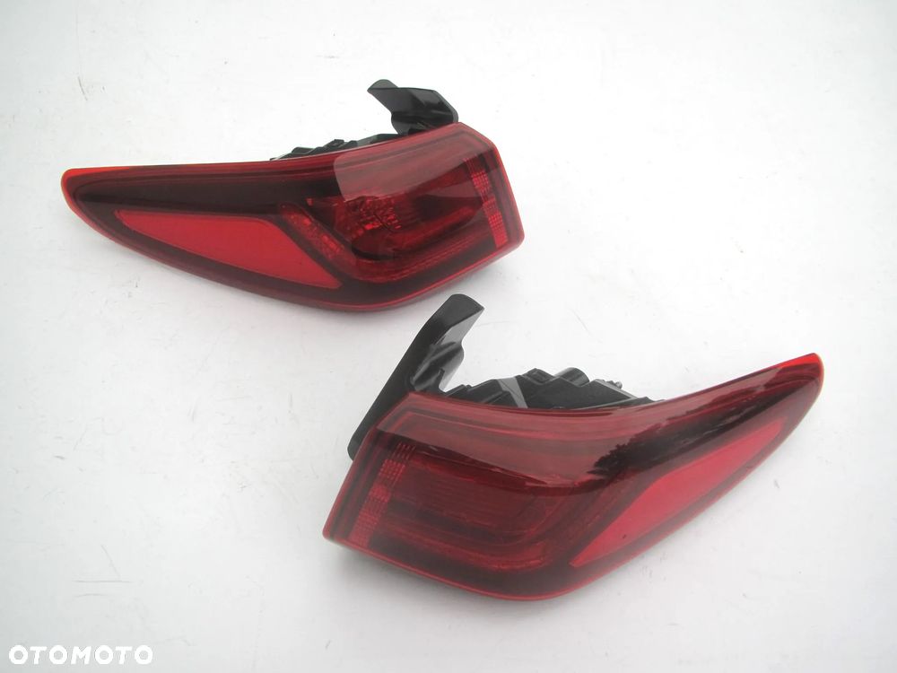 HYUNDAI KONA 2017 - lampy Lampa tył L+R ORYGINAŁ - 5