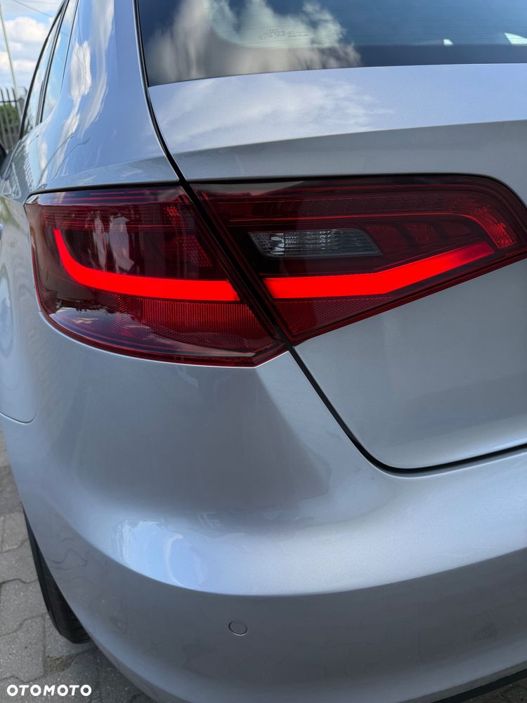 Audi A3 Sportback 2.0 TDI Attraction - 40