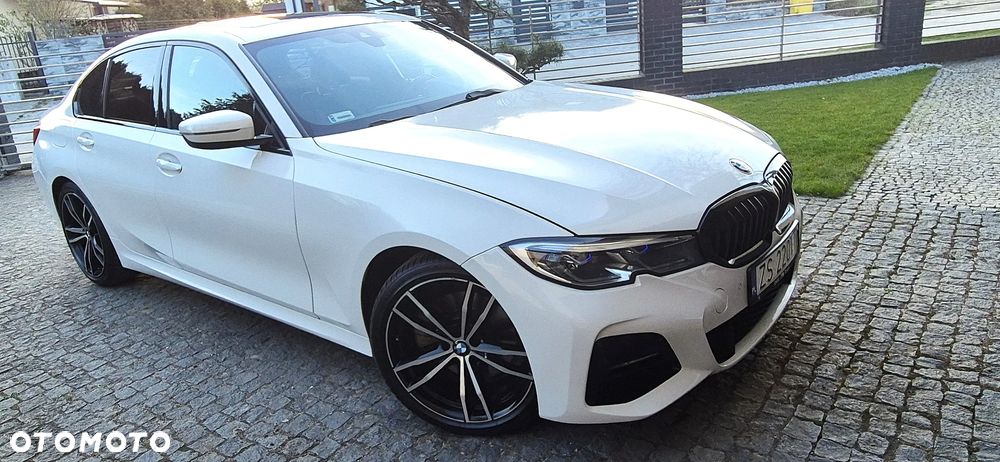 BMW Seria 3 330i xDrive M Sport sport - 10