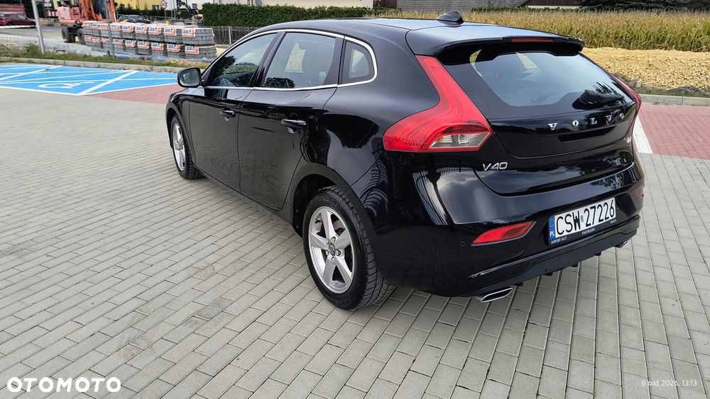 Volvo V40 - 6