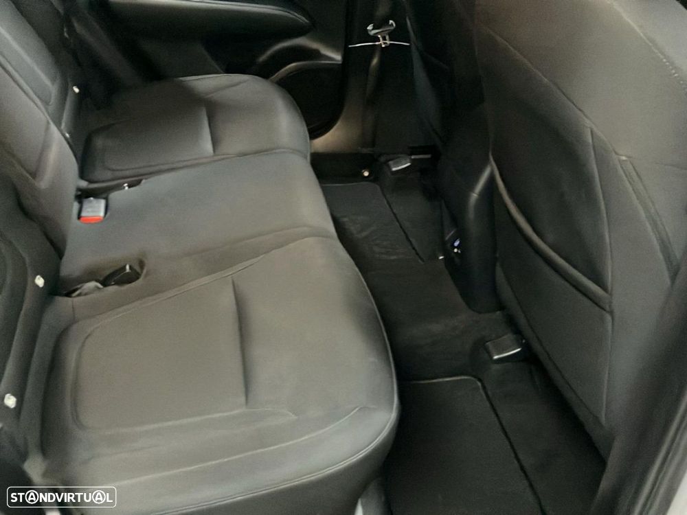 Hyundai Tucson 1.6 CRDi Business - 16