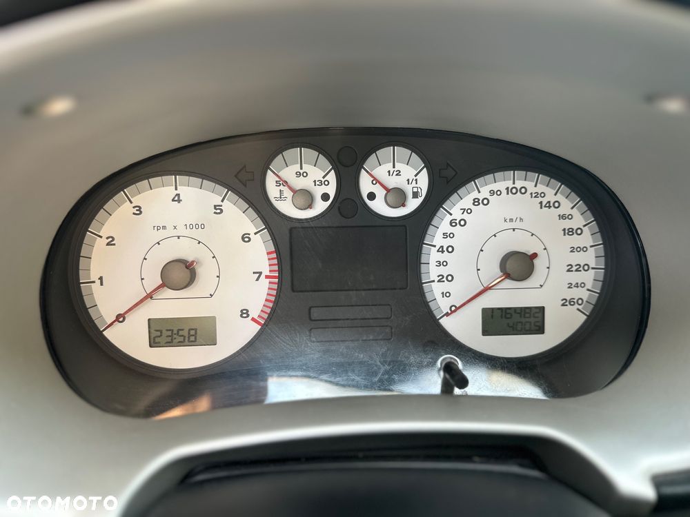 Seat Leon 1.6 Spirit Cool - 18