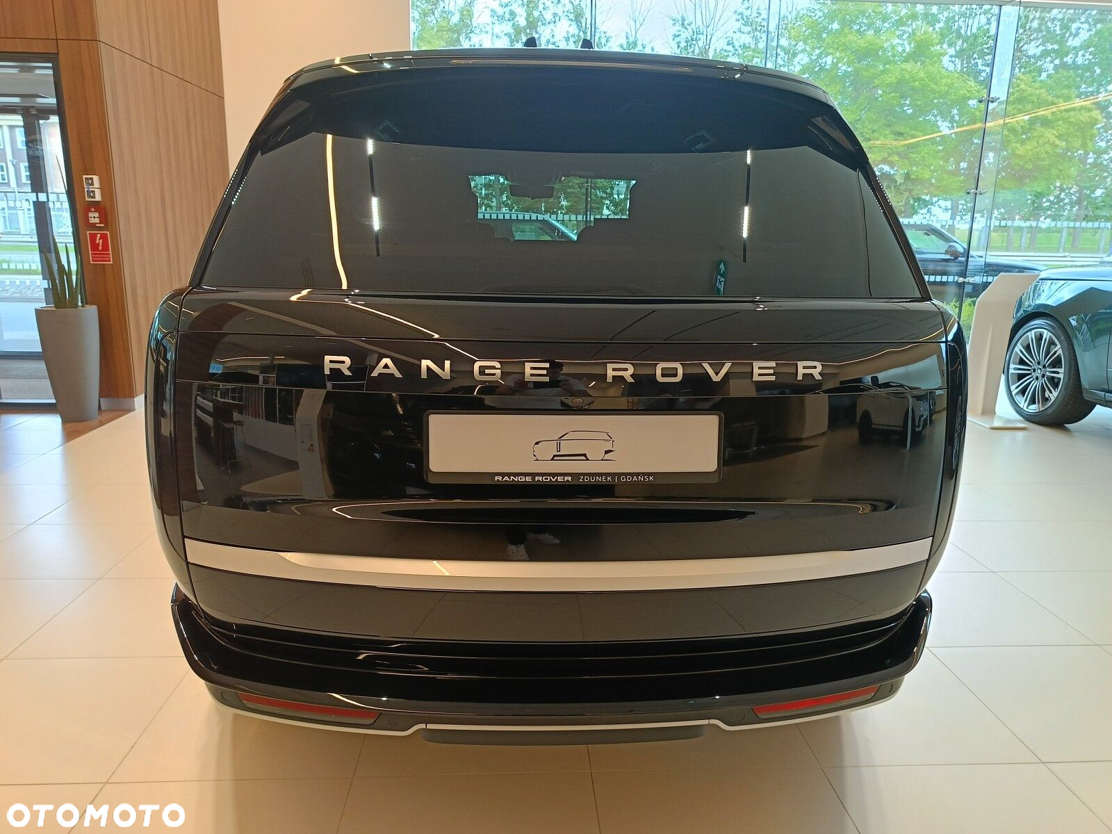 Land Rover Range Rover - 5