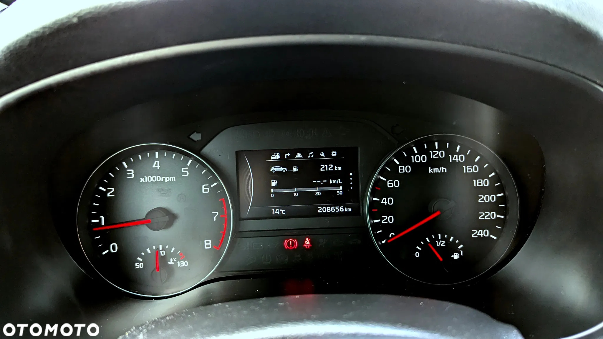 Kia Sportage 1.6 GDI Business Line M 2WD - 29