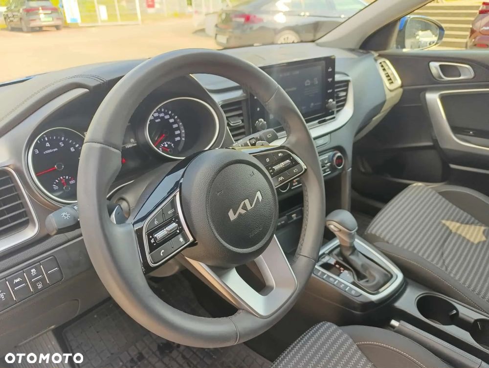 Kia XCeed 1.5 T-GDI M DCT - 4