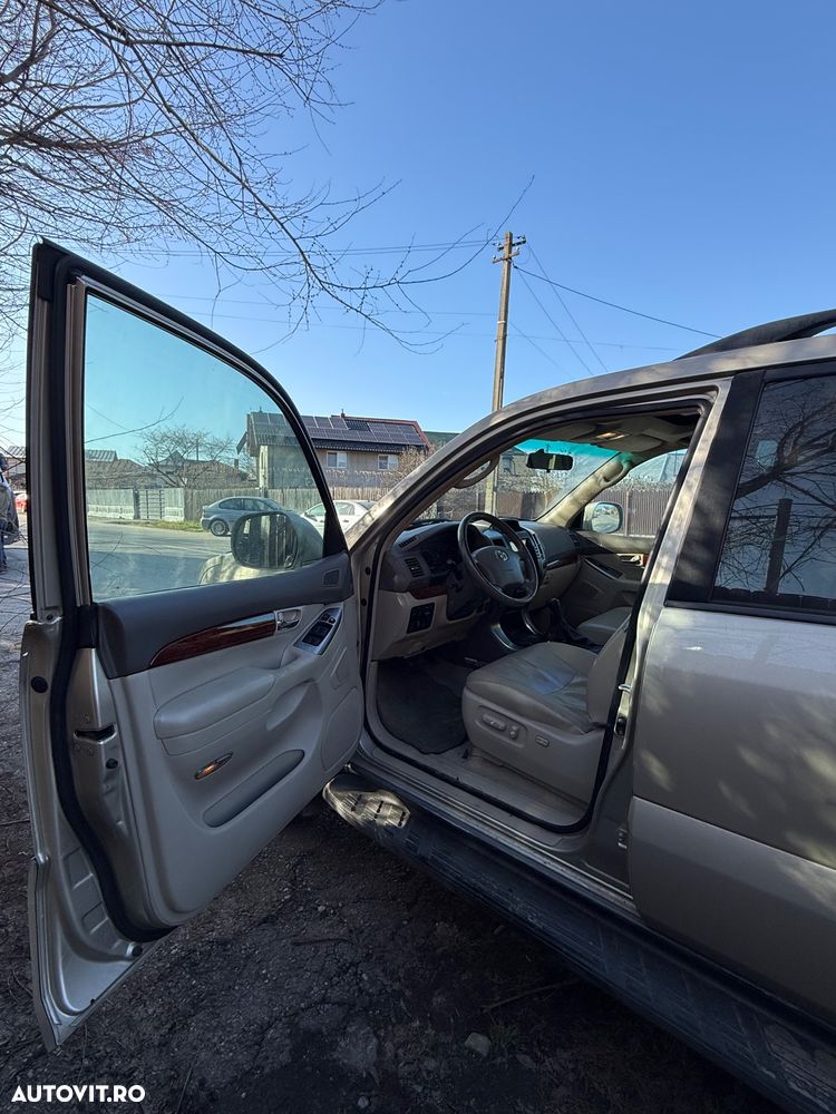 Toyota Land Cruiser 3.0 TD-4D Aut Executive - 14