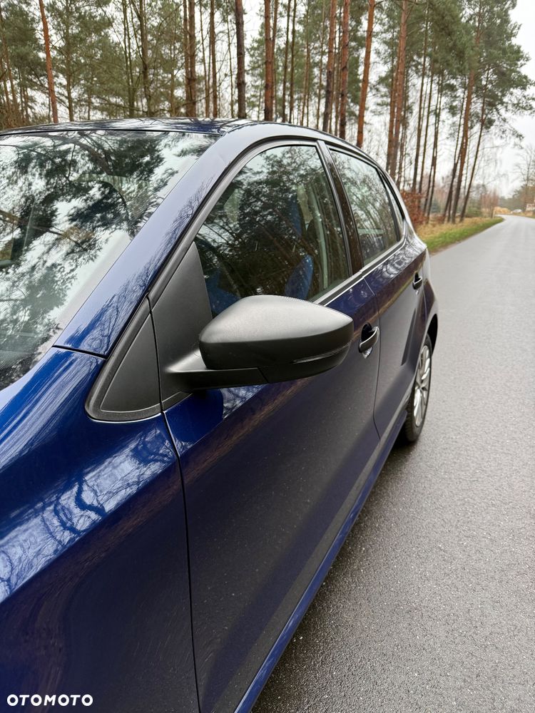 Volkswagen Polo 1.6 TDI Blue Motion Style - 11