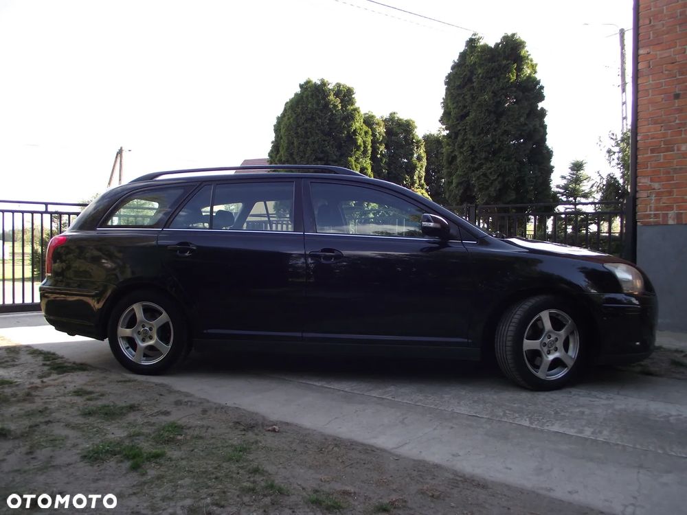 Toyota Avensis 2.0 D-4D Edition - 9