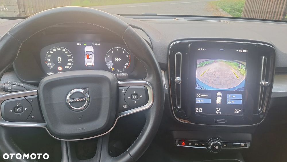 Volvo XC 40 T3 Inscription - 17