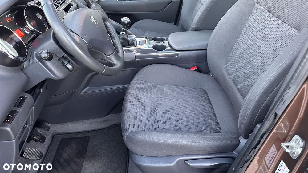 Peugeot 3008 HDi FAP 150 Premium - 5