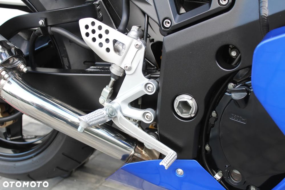Suzuki GSX-R - 18